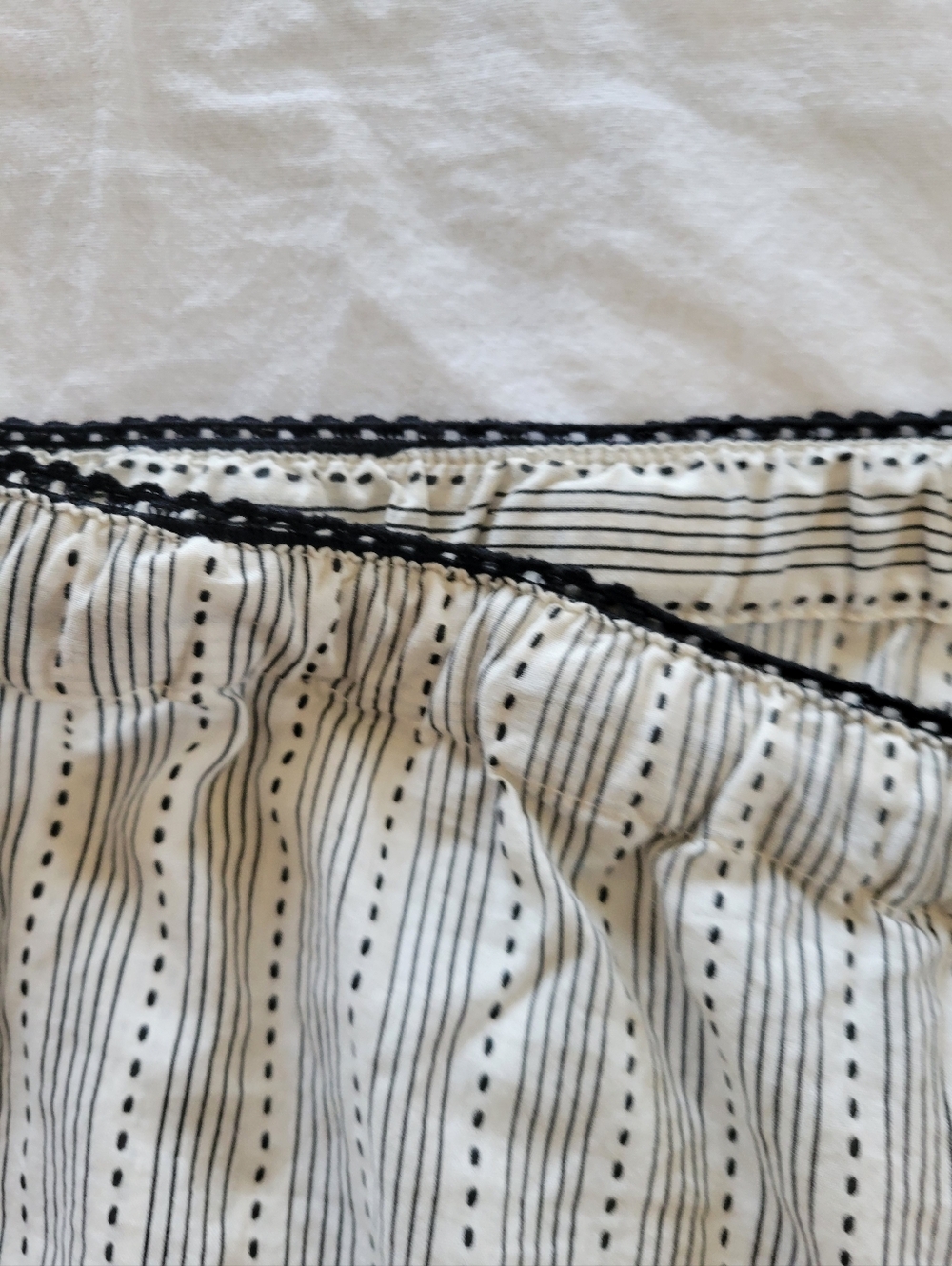 P.J. Salvage Cream & Black Striped Wide Leg Lounge Pants Size L 100% cotton - Picture 4 of 15